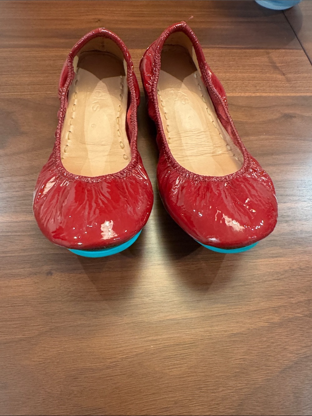 Tieks Ruby Red Italian Leather Foldable Ballerina Flats Sz 6 - Picture 8 of 12